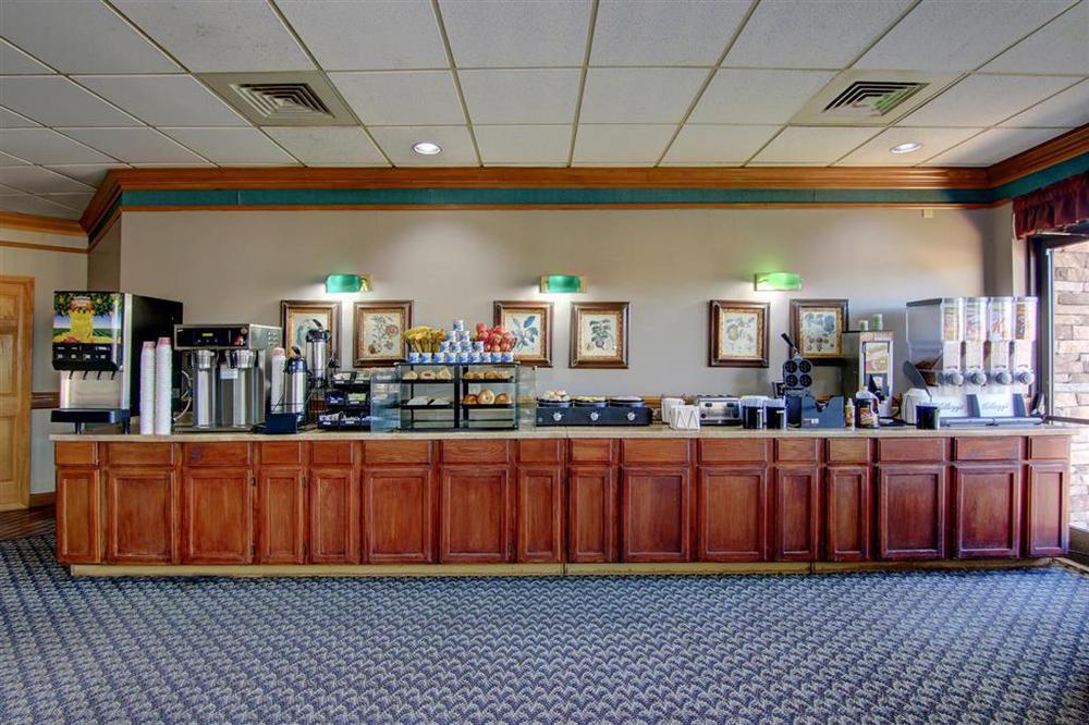 Hotel Ramada By Wyndham Macon Restaurante foto