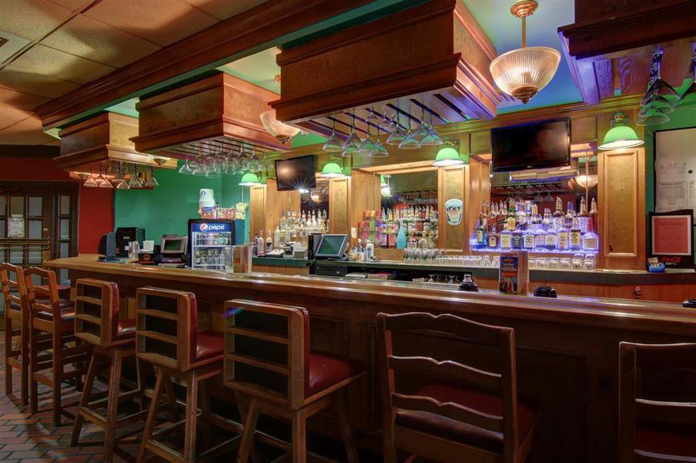 Hotel Ramada By Wyndham Macon Restaurante foto